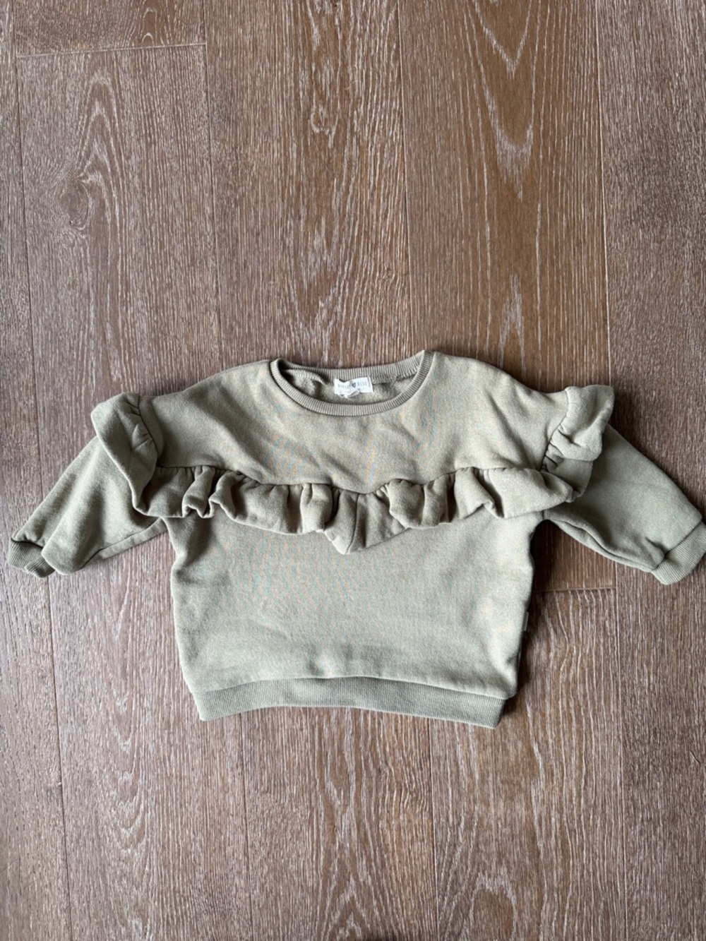 Organic cotton ruffle Sweatshirt